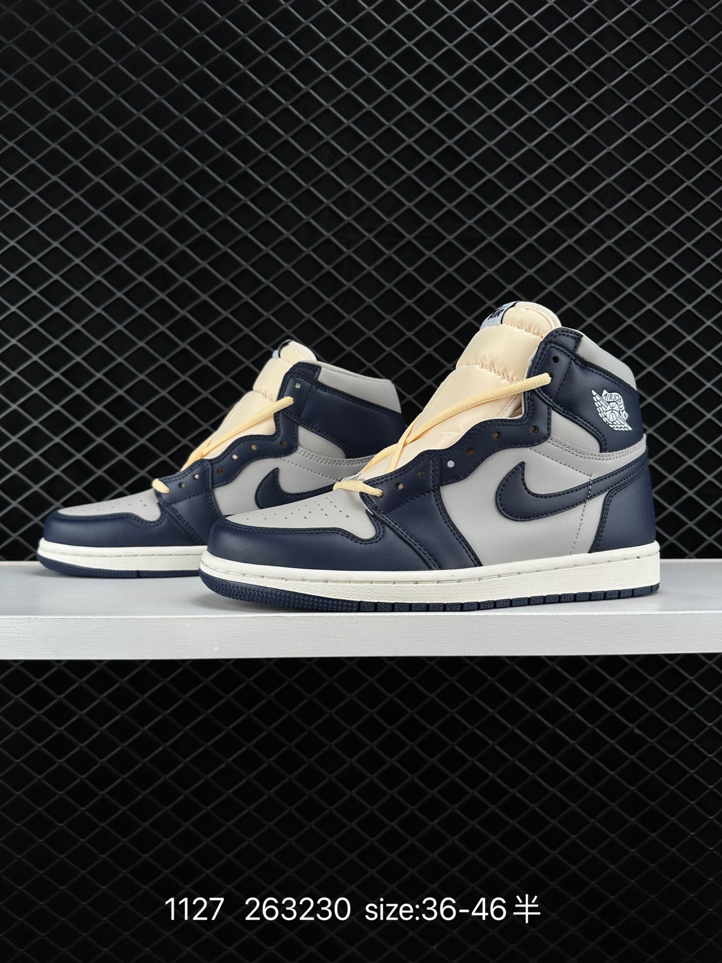 Air Jordan 1 High 85 